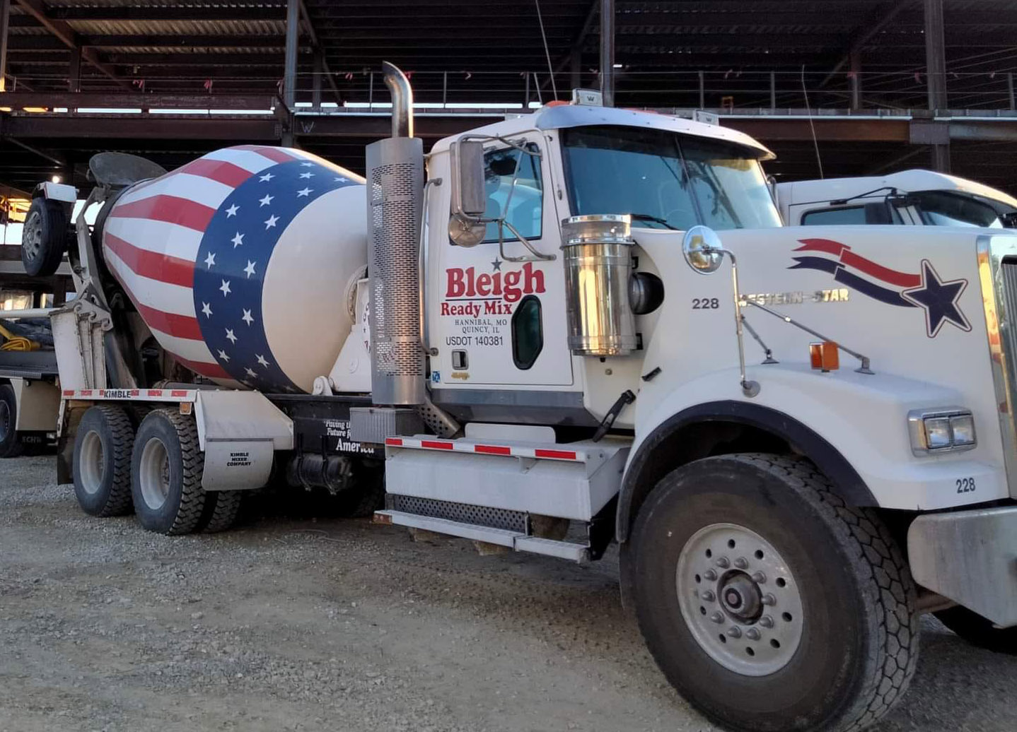 bleigh-ready-mix-truck